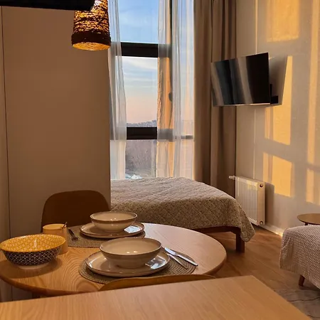 New, Cozy 2 Minutes From The Sea Apartment