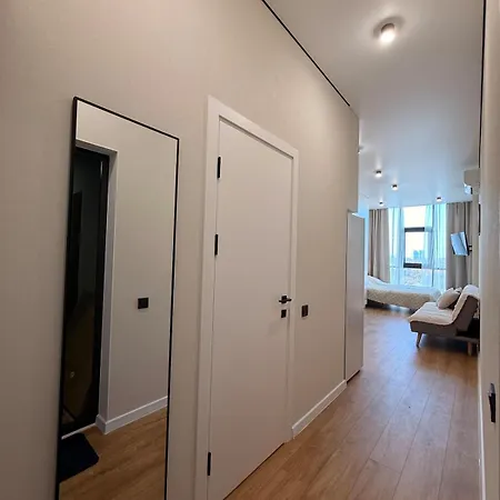 New, Cozy 2 Minutes From The Sea